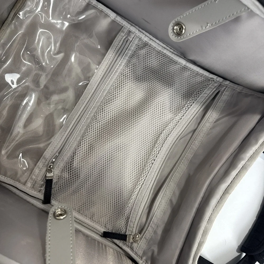 Samsonite wheeled travel